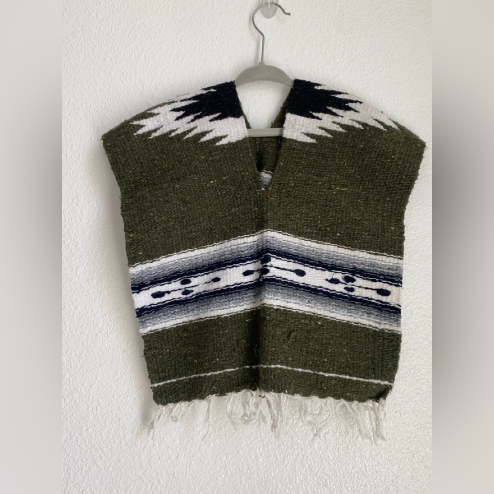 Cinco De Mayo toddler traditional mexican blanket poncho SIZE 2T